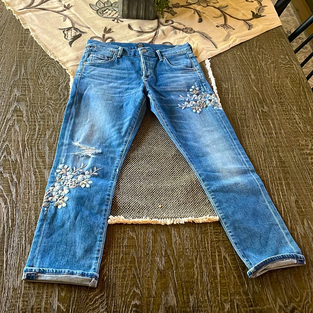 Brand New Citizens of Humanity CROPPED denim “Emerson Slim Boyfriend”  Jeans